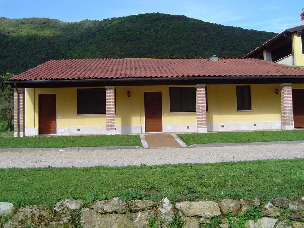 L' Antico Casale Villa Le Marmore Exterior foto